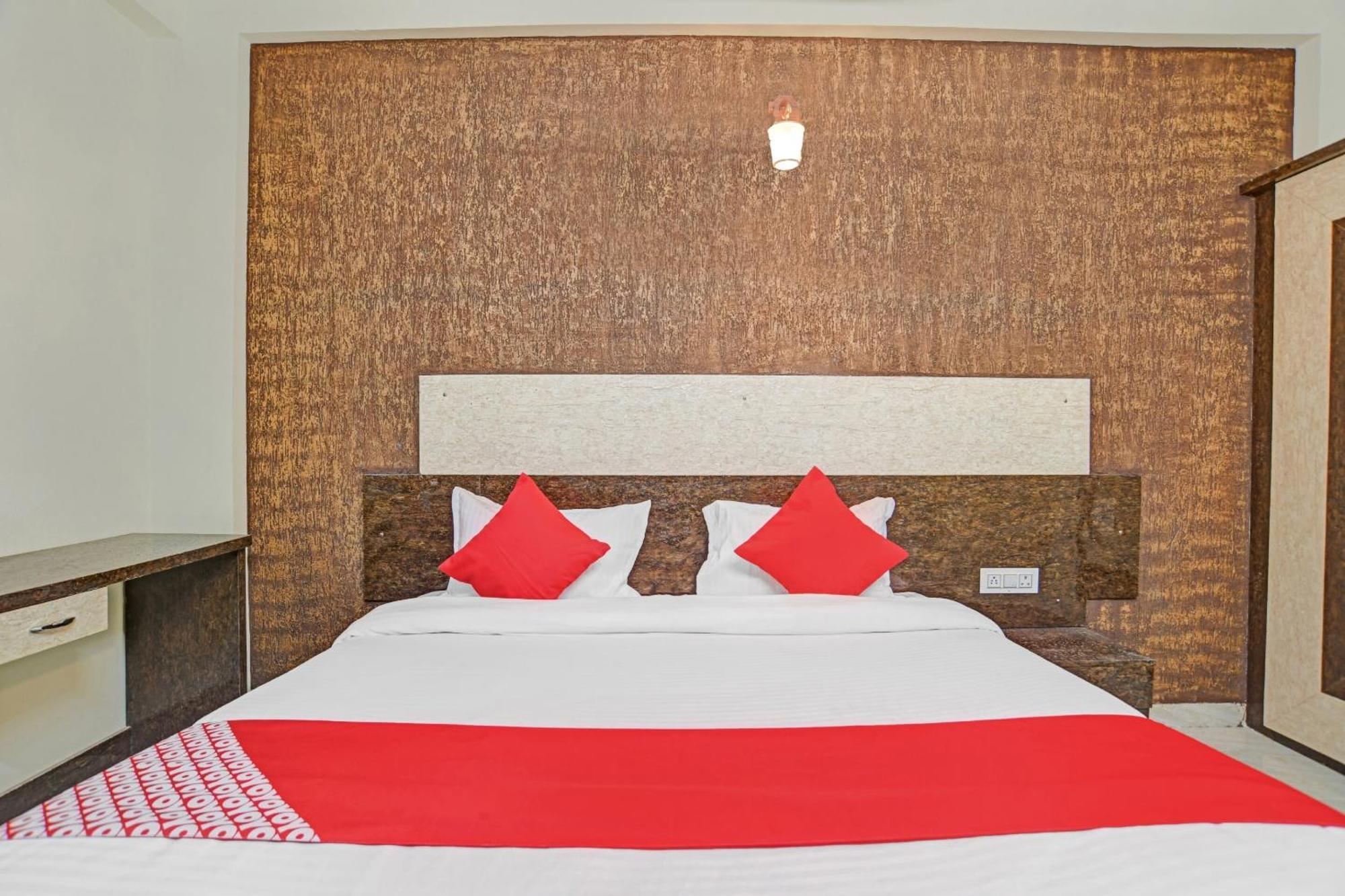 Hotel O Zodiac Indore Ngoại thất bức ảnh