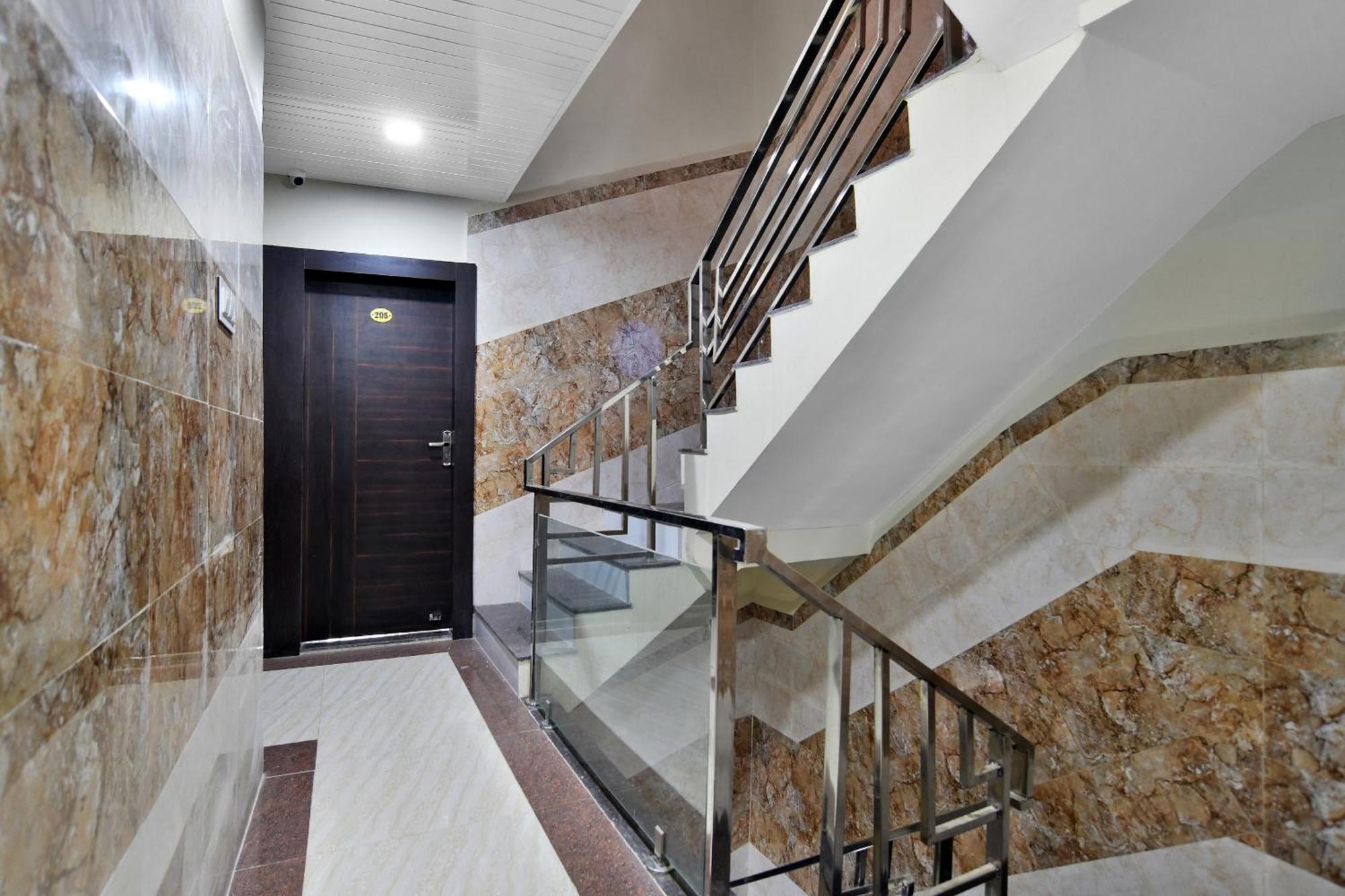 Hotel O Zodiac Indore Ngoại thất bức ảnh